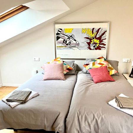 Atico Primera Linea Playa De San Lorenzo 기욘 외부 사진