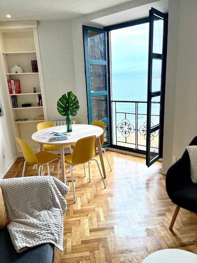 Atico Primera Linea Playa De San Lorenzo 기욘 외부 사진