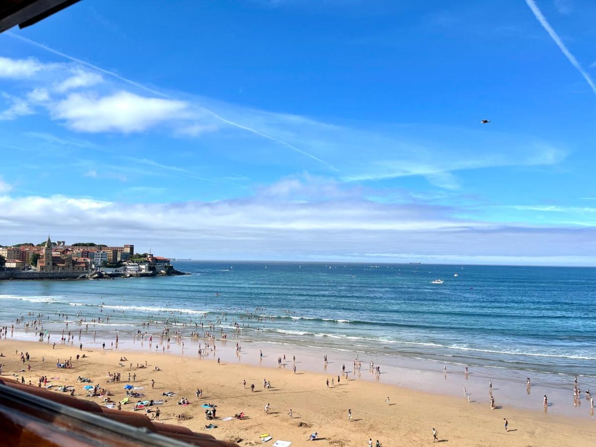 Atico Primera Linea Playa De San Lorenzo 기욘 외부 사진